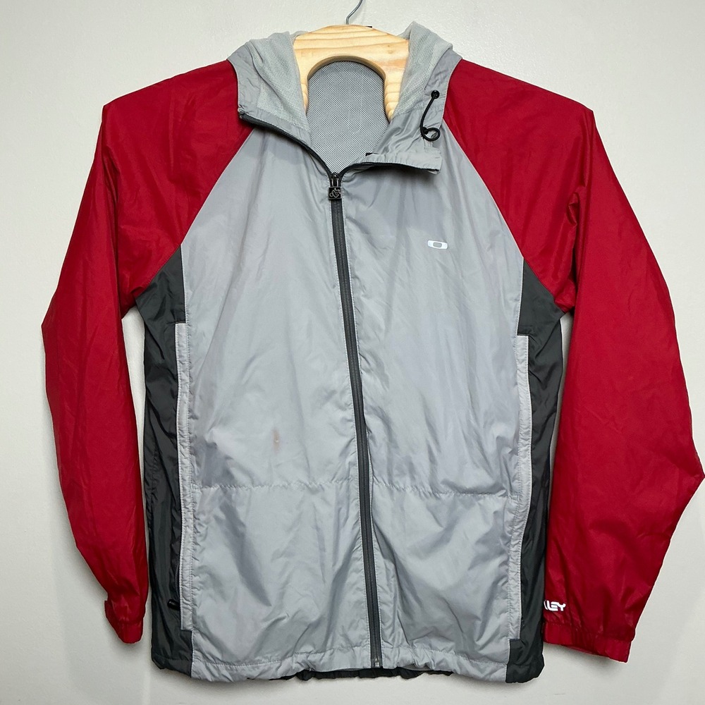 Oakley L Gray Red Packable Windbreaker Zip Rain Jacket Hooded Stowaway Travel